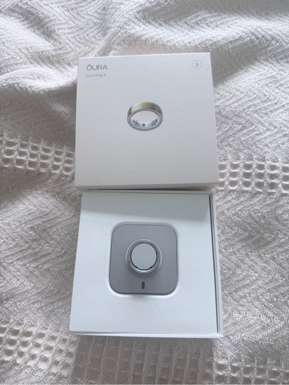 Oura Ring 4 Gold